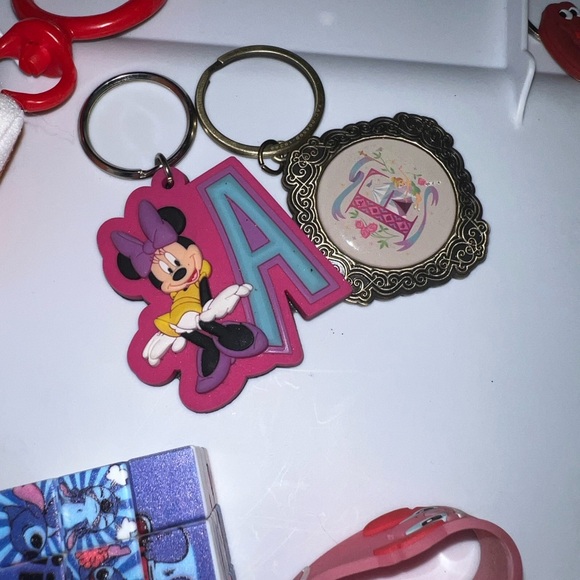 Keychain bundle 19 items - Picture 4 of 8